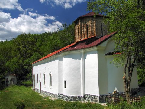 Пещерски манастир "Св. Николай"